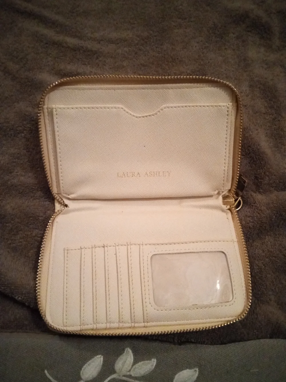 Laura Ashley Cream Quilted Zip Phone Case with Gold Studs